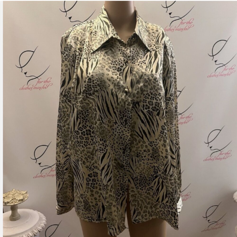 Unbranded. Sz 12. Animal Print Shiny Long Sleeve Shirt Tunic. Button Cuff B56